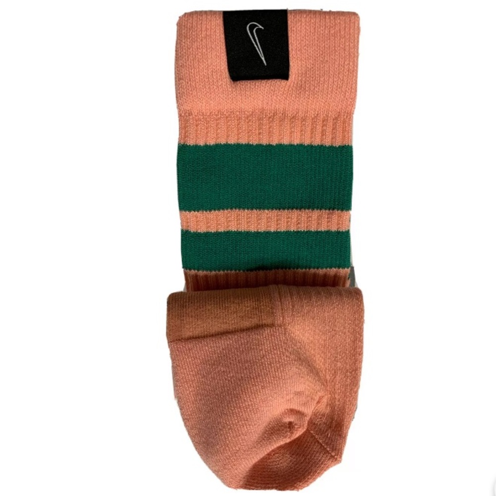 Nike basketballs socks coral/green youth size 3-5y